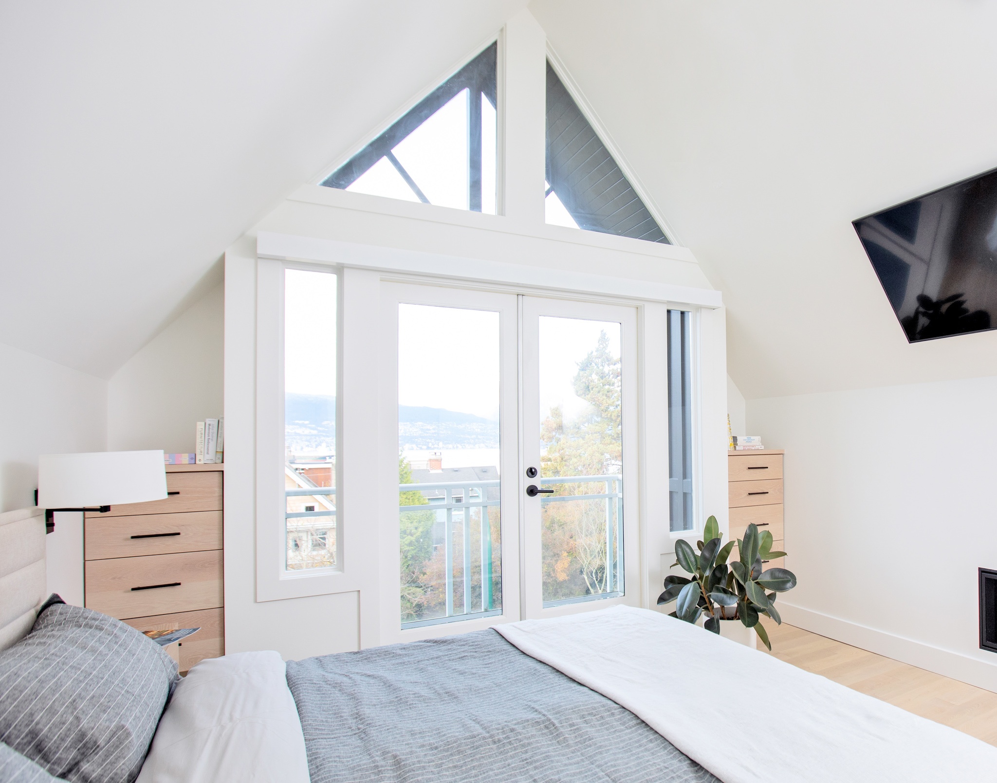 Interior of a craftsman home renovated by Caisley Developments